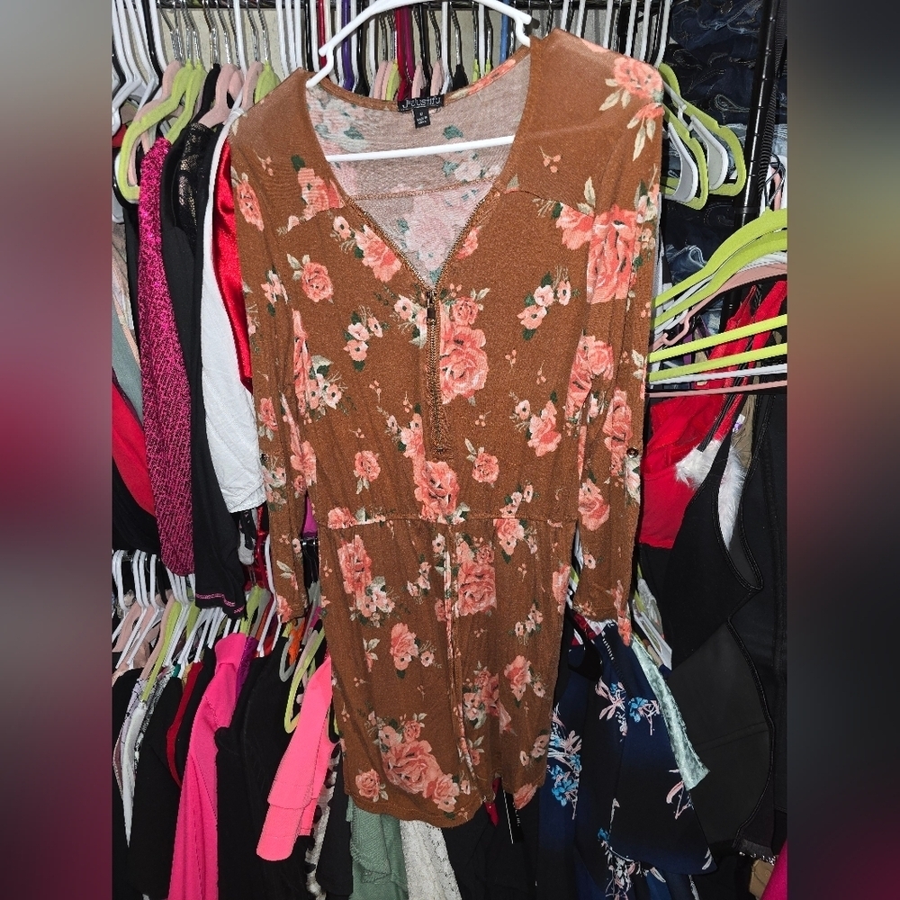💋5/20 j for justify medium tunic